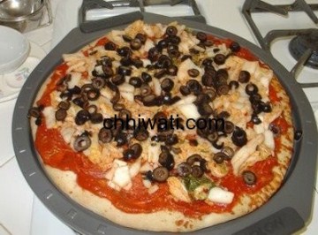 طريقة صنع بيتزا pizza بالصور 4