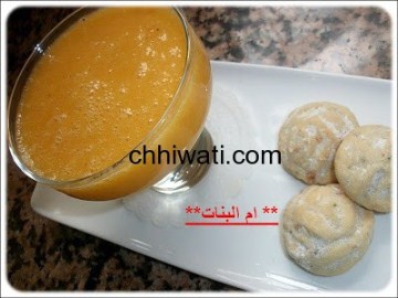 عصير بالموز و المشماش يابس بالصور 3