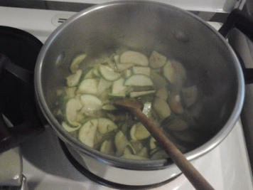 حساء القرعة الخضراء2