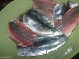 طريقة تحضير سمك السردين بالصور1